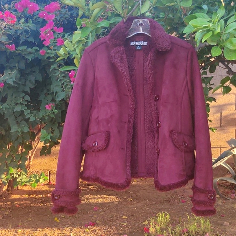 Soft Vegan Shearling Jacket - Merlot Color